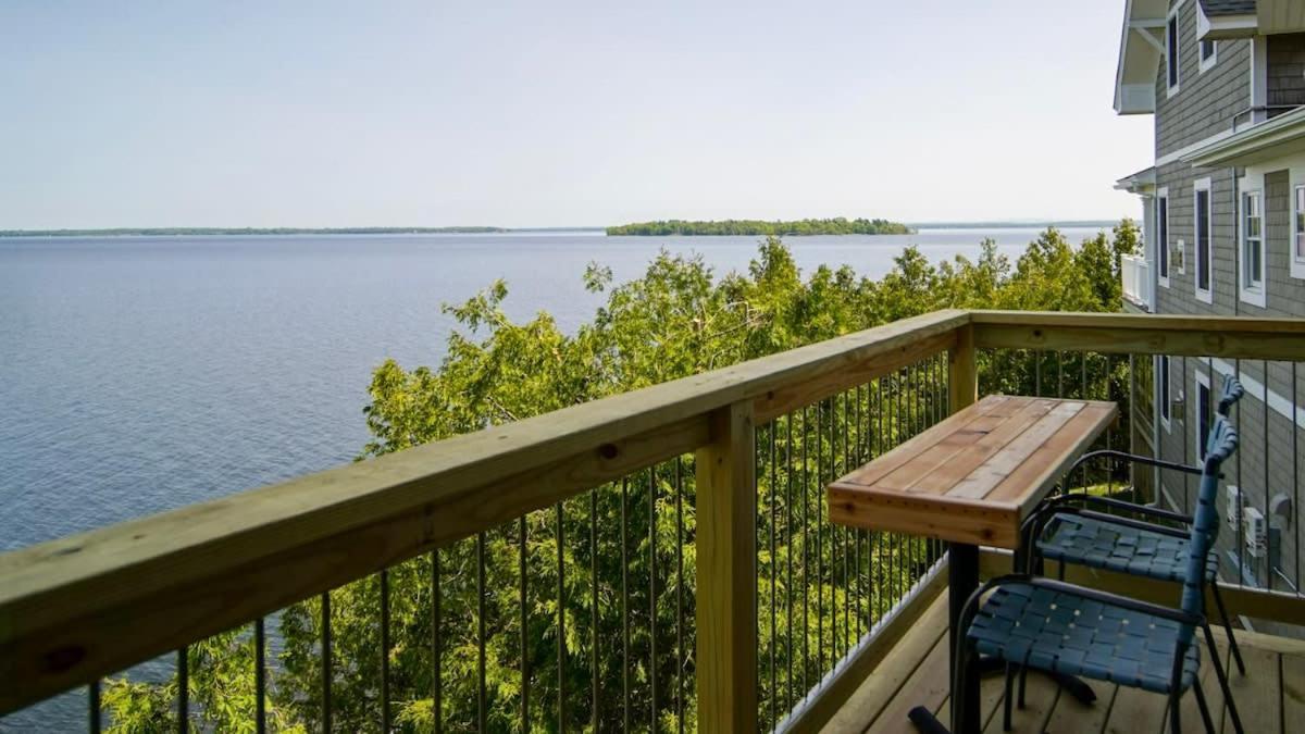 Loza House Coastal Design Unit With Lake & Mountain Views Plattsburgh Zewnętrze zdjęcie